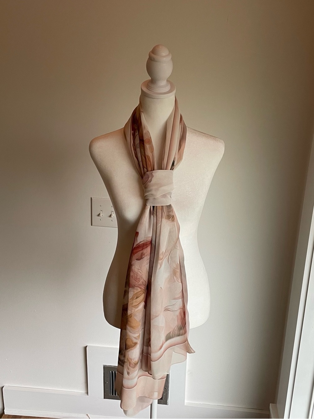 Milenda Abstract Floral Silky Oblong Scarf Wrap Retro Cottage Glamour 76" x 28" - Picture 4 of 11